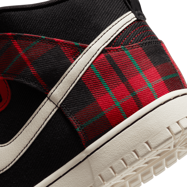 Nike Dunk High Tartan Black Red Plaid Angle 5