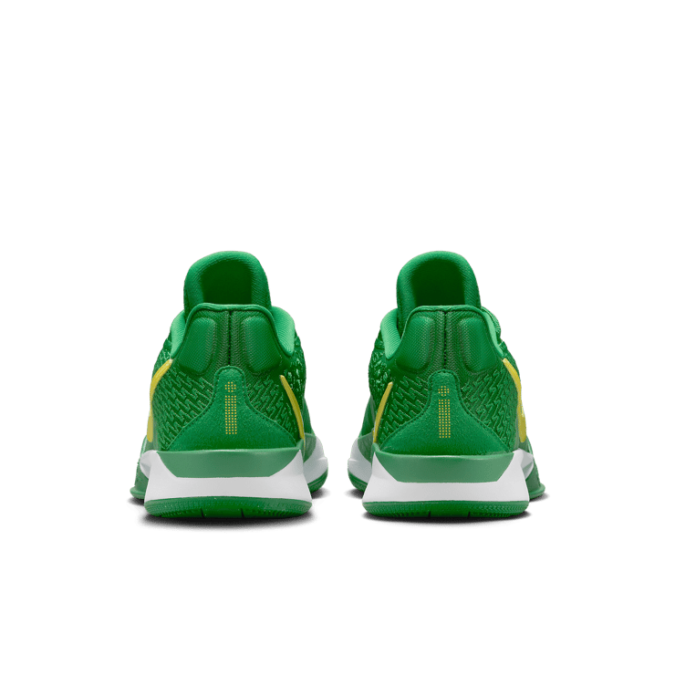 Nike Sabrina 2 Oregon Angle 3