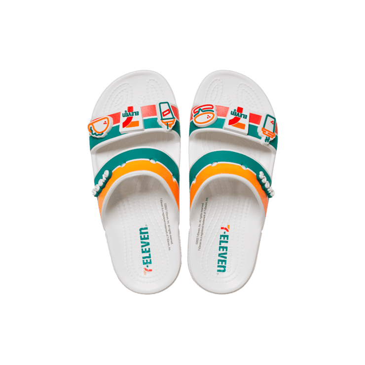 Crocs Classic Sandal 7-Eleven White Angle 1