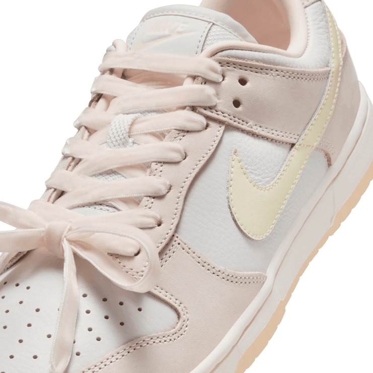 Nike Dunk Low Light Soft Pink (W) Angle 4