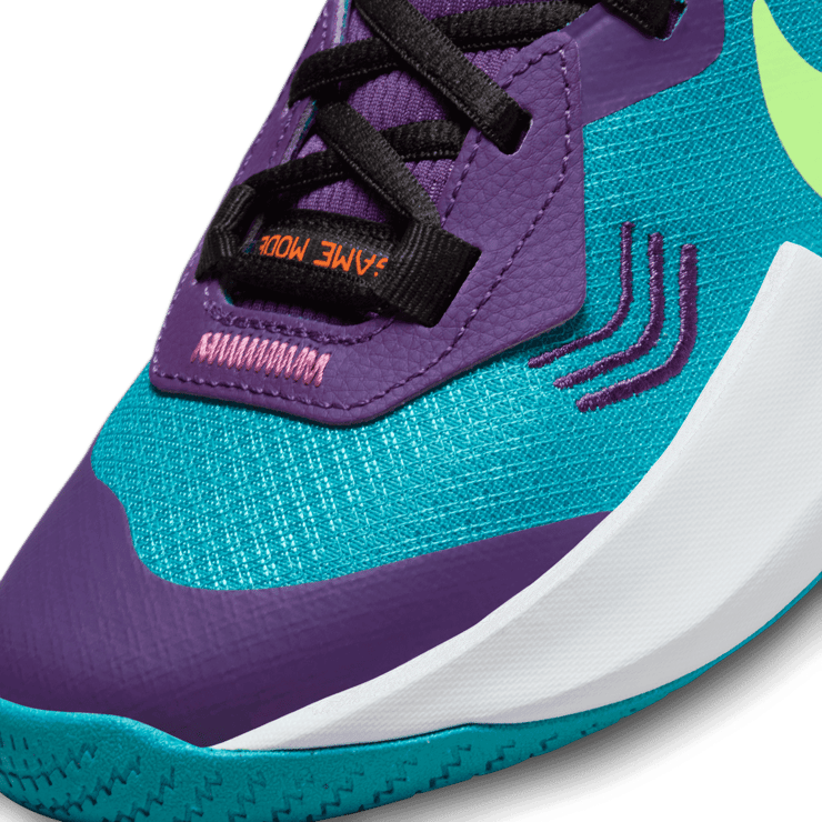 Nike Air Zoom Crossover 'Teal Nebula Purple Cosmos' (GS) Angle 4