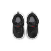 Jordan Max Aura 5 (TD) Angle 1