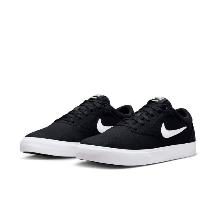 Nike SB Charge Canvas Skate Angle 2