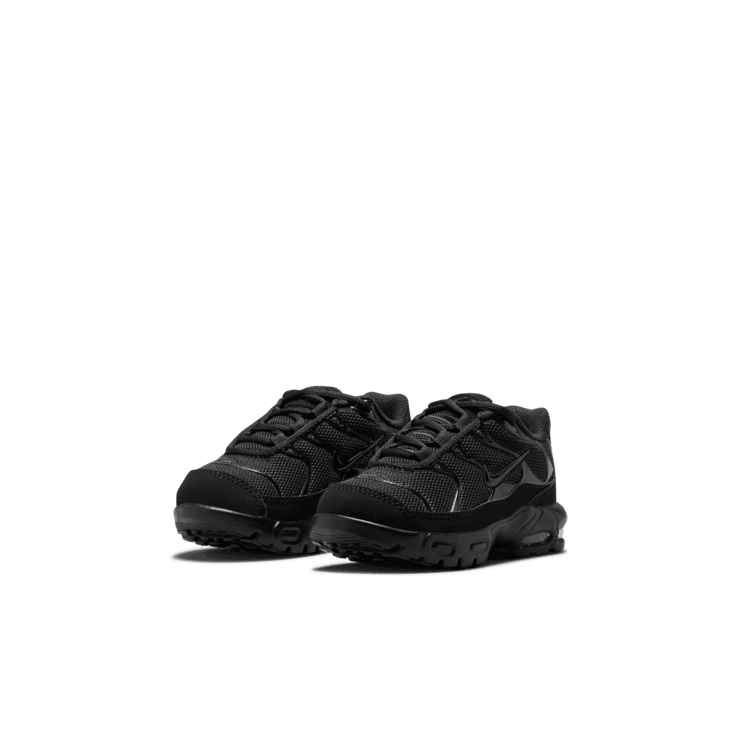 Nike Air Max Plus 'Black Dark Grey' (TD) Angle 2