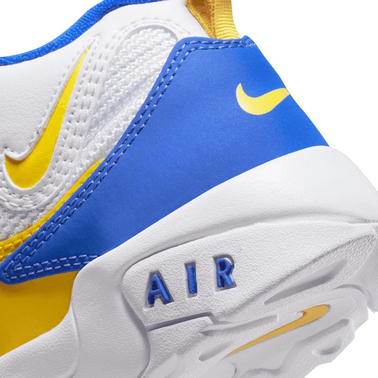 Nike Air Speed Turf (GS) Angle 4