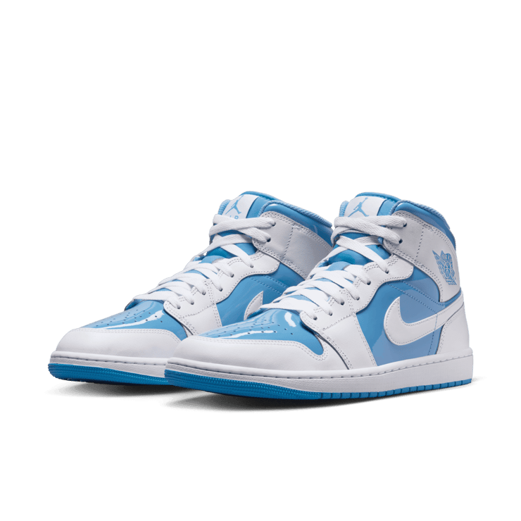 Air Jordan 1 Mid Legend Blue Angle 2