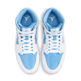 Air Jordan 1 Mid Legend Blue Angle 1