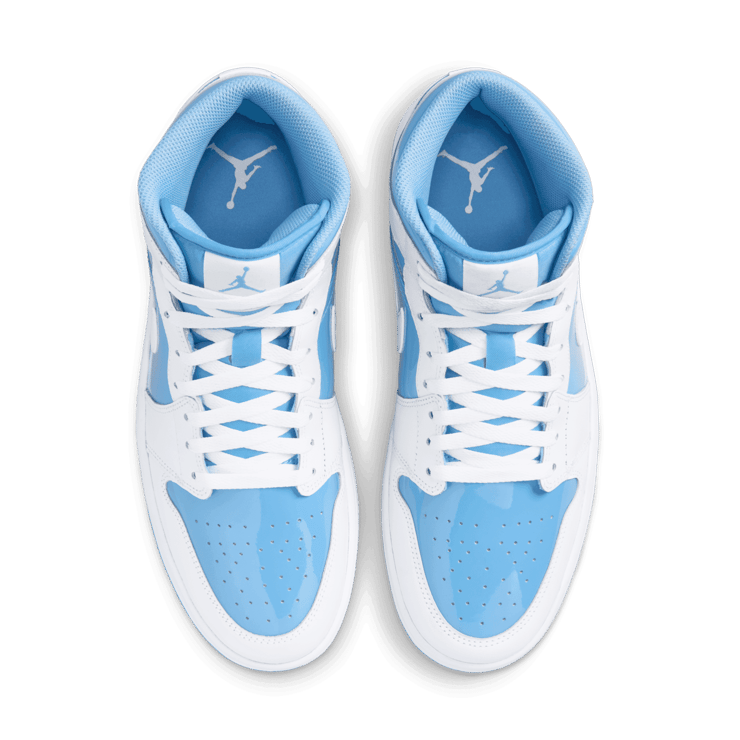 Air Jordan 1 Mid Legend Blue Angle 1