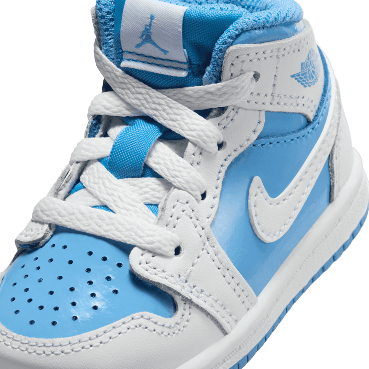 Air Jordan 1 Mid Legend Blue (TD) Angle 4