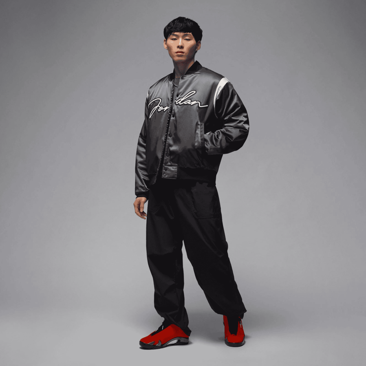 Air Jordan 14 Retro Ferrari (2025) Angle 6