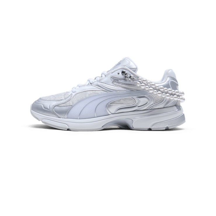 PUMA Extos Feminine Pack Sneakers in Silver/White Angle 1
