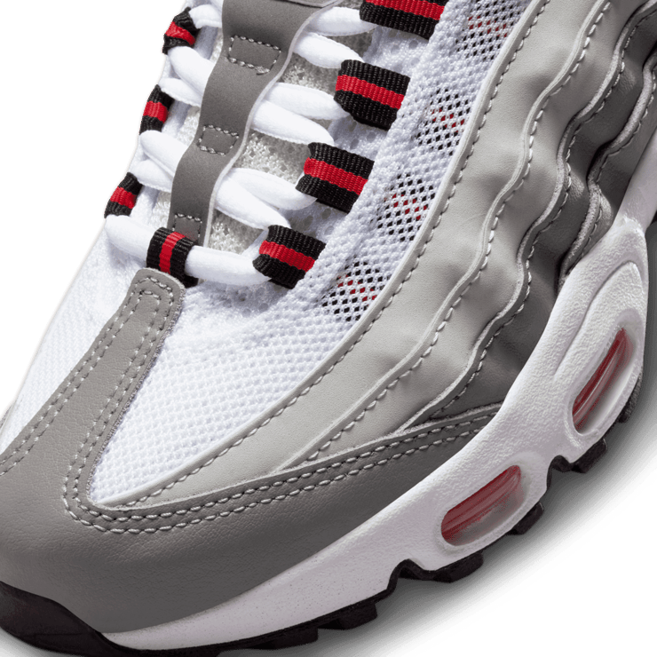 Nike Air Max 95 Recraft 'Light Silver Flat Pewter' (GS) Angle 4