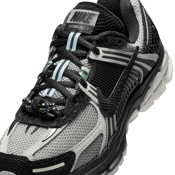 Nike Zoom Vomero 5 Spider (GS) Angle 4