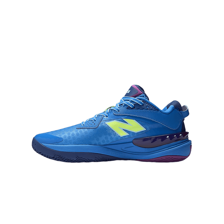 New Balance Hesi Low v2 Digi Dash Angle 0
