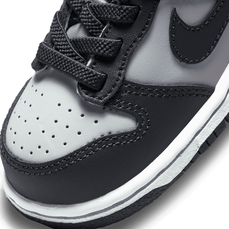 Nike Dunk Low 'Georgetown' (TD) Angle 4