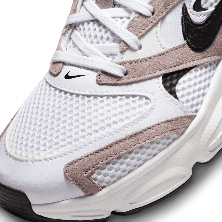 Nike Air Zoom Fire Angle 4