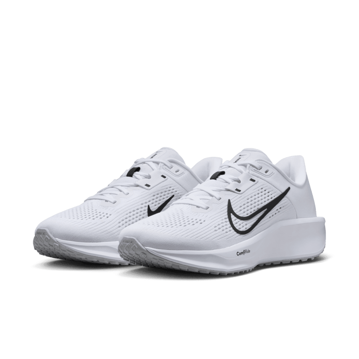 Nike Quest 6 Road Angle 2