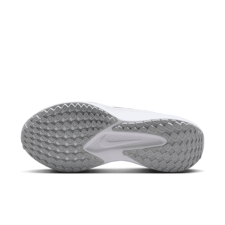 Nike Quest 6 Road Angle 0