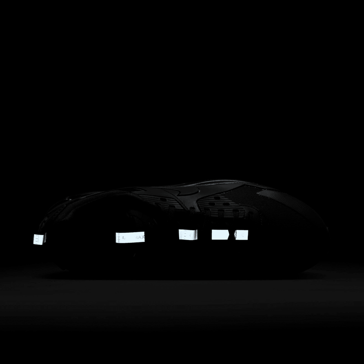 Nike Air Max 90 Drift Angle 6