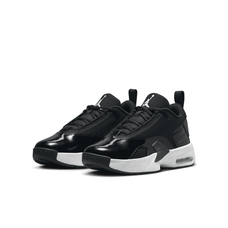 Jordan Max Aura 6 (GS) Angle 2