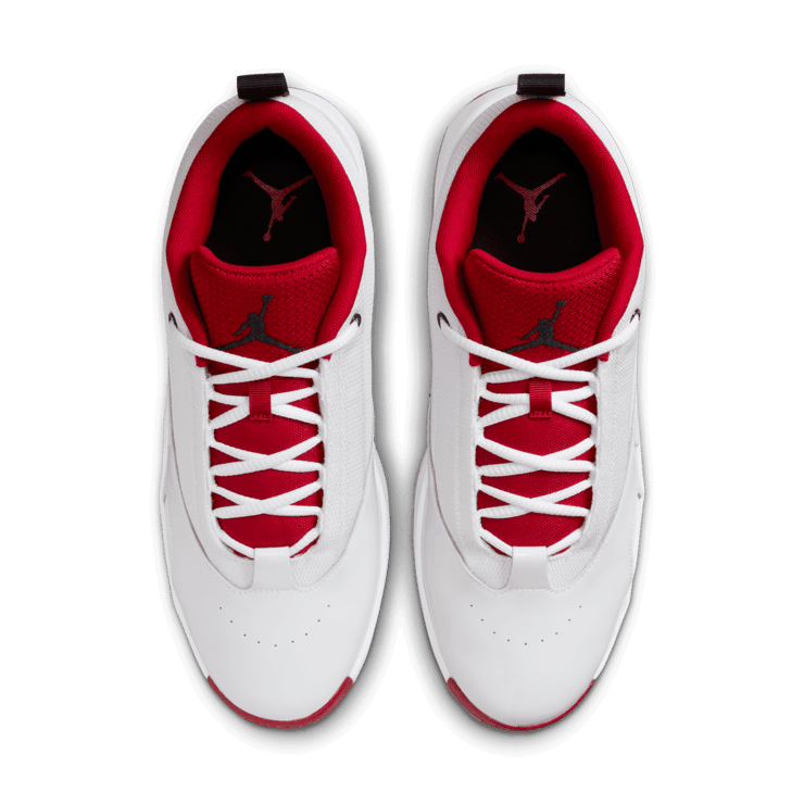 Jordan Max Aura 6 Angle 1