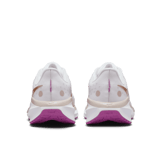 Nike Vomero 17 Road (Extra Wide) Angle 3