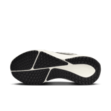 Nike Vomero 17 Road Angle 0