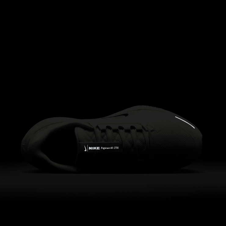 Nike Pegasus 41 GORE-TEX Waterproof Road Angle 6