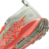 Nike Pegasus Trail 5 GORE-TEX Waterproof Trail Angle 5