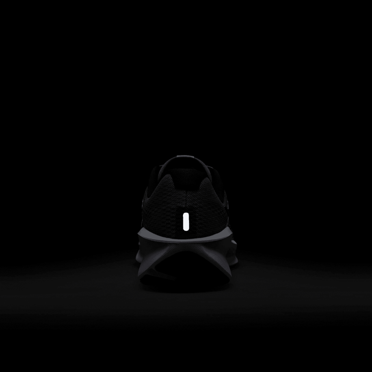 Nike Downshifter 13 Road Angle 6