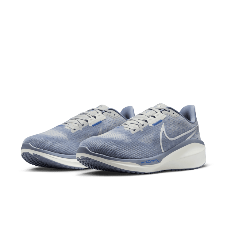 Nike Vomero 17 Road Angle 2