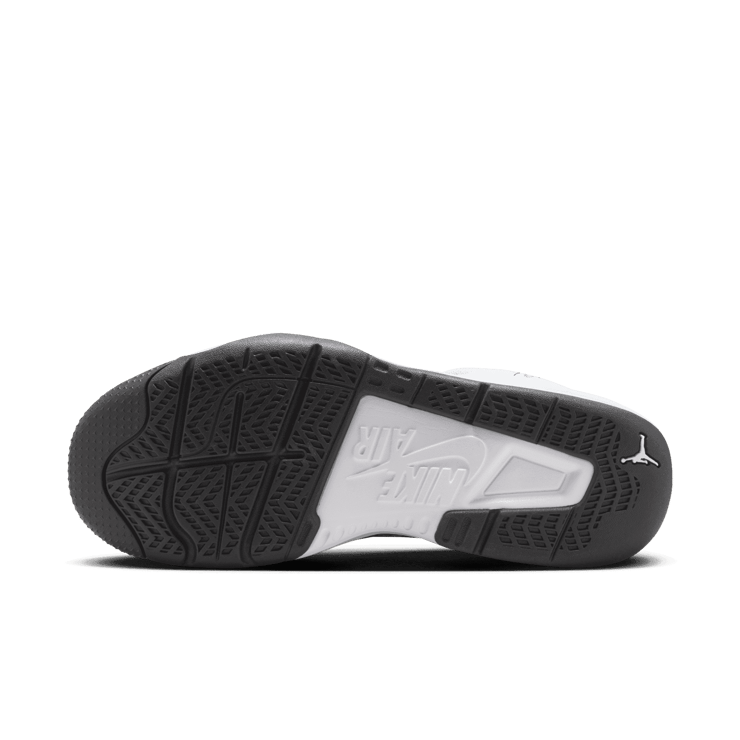 Jordan Stay Loyal 3 Angle 0