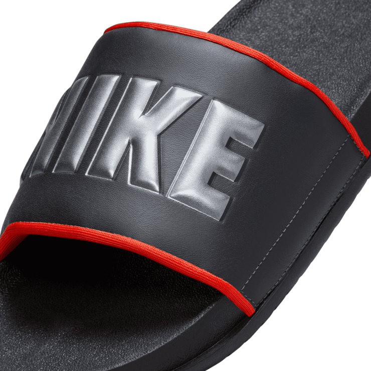 Nike Offcourt Slides Angle 3