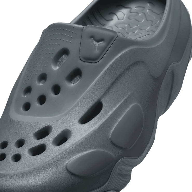 Jordan Roam Slides Angle 3