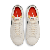 Nike Blazer Low '77 Vintage Angle 1