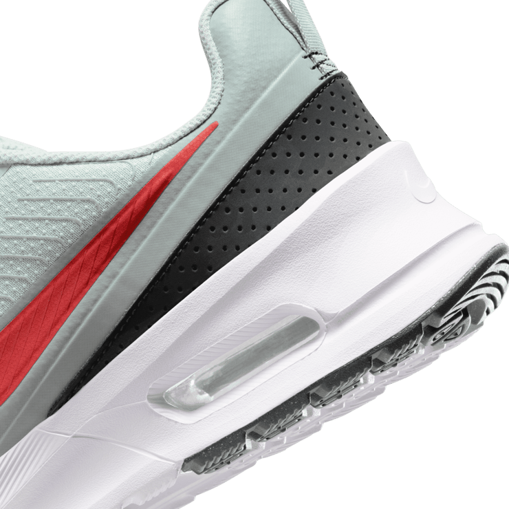 Nike Air Max Nuaxis Angle 5