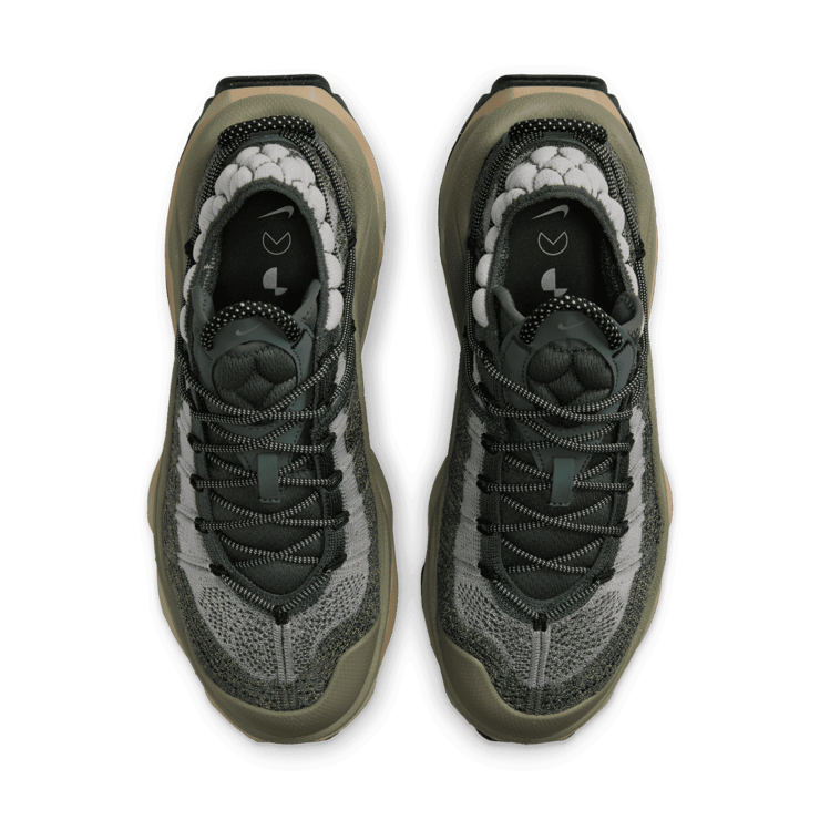 Nike Air Max Flyknit Venture Angle 1