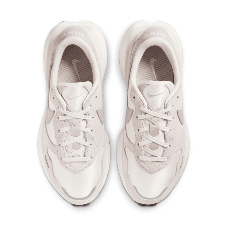 Nike Phoenix Waffle Angle 1