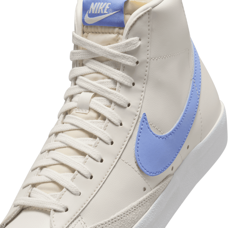 Nike Blazer Mid '77 Angle 4