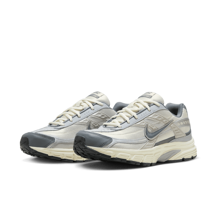 Nike Initiator Angle 2