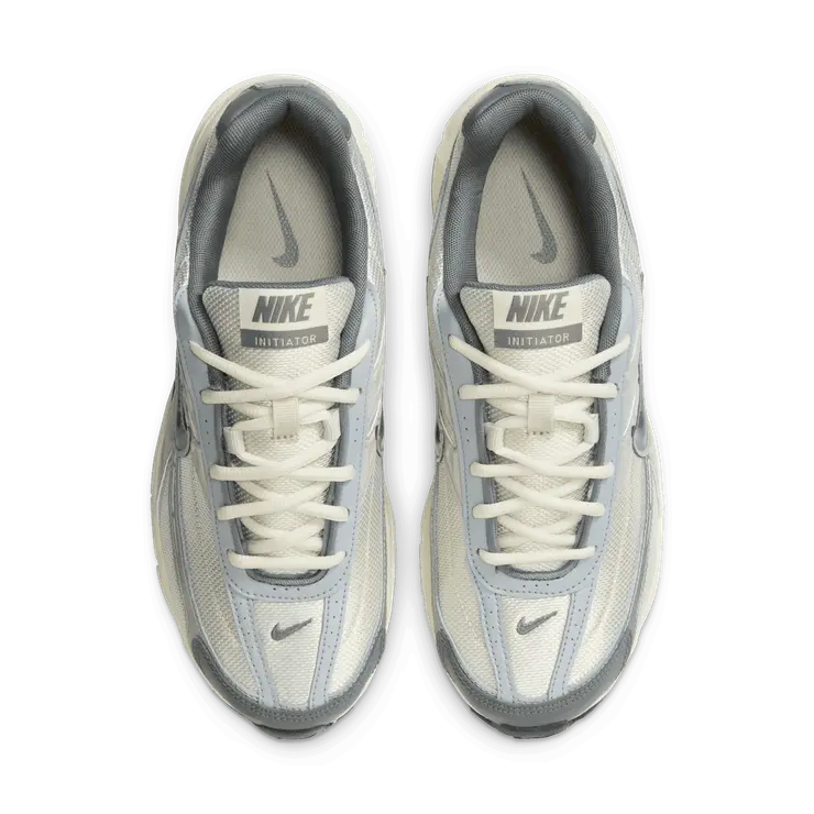 Nike Initiator Angle 1