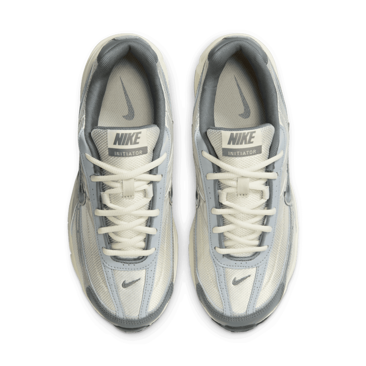 Nike Initiator Angle 1