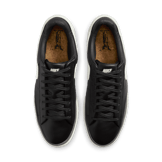 Nike Blazer Phantom Low Angle 1