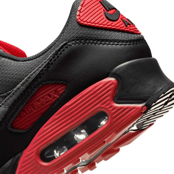 Nike Air Max 90 Angle 5