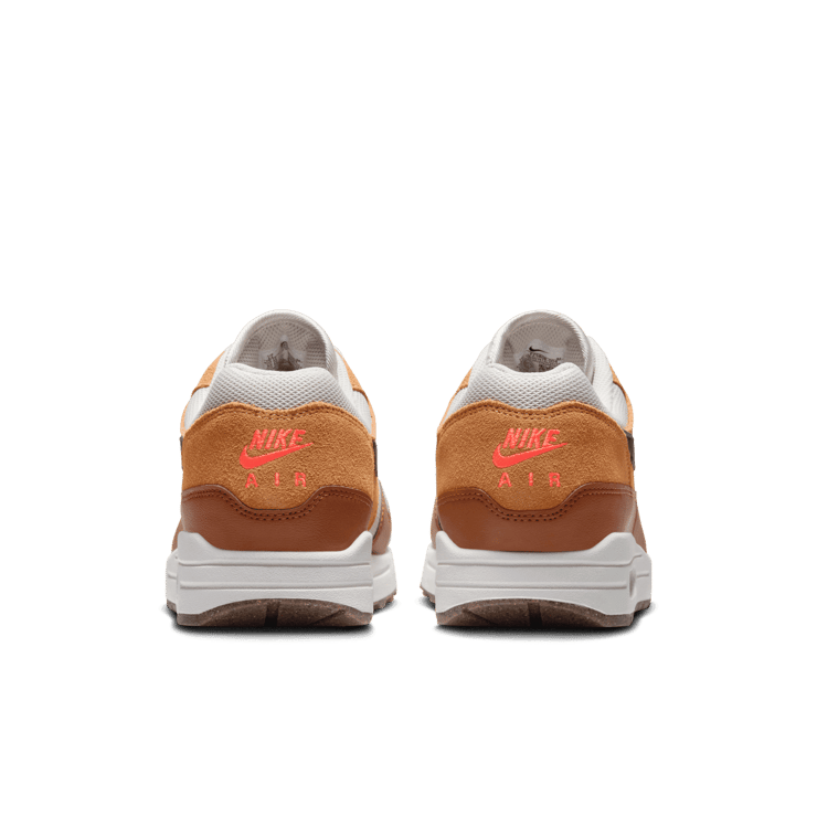 Nike Air Max 1 Essential Angle 3