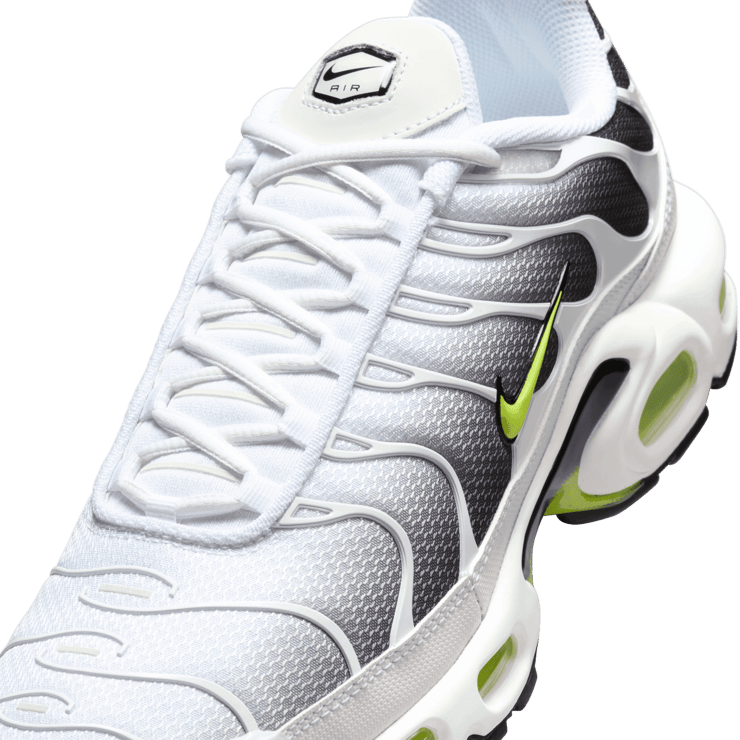 Nike Air Max Plus 'White Black Volt' Angle 4