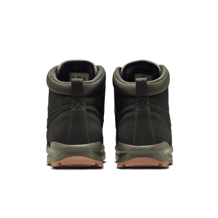 Nike Manoa Leather Boots Angle 3