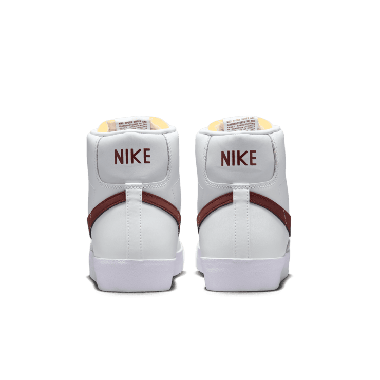 Nike Blazer Mid '77 Vintage Angle 3