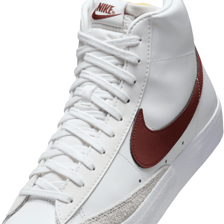 Nike Blazer Mid '77 Vintage Angle 4