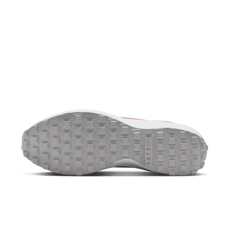 Nike Waffle Nav Angle 0